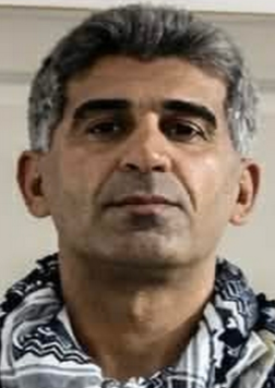 #مسعود_عبدالله‌زاده یکشنبه ٣٠ فروردین ١٤٠٥ بازداشت و به زندان نقده منتقل شده است
=
#گروگانها را آزاد کنید..رو به #آزادی...پشت به #استبداد
زندگی انسانی حق ماست.ایرانم حقِت را فریاد بزن V:)
نه به #استبداد حاکم..نه به قدرتهای خارجی که چشم طمع به ایران دارند