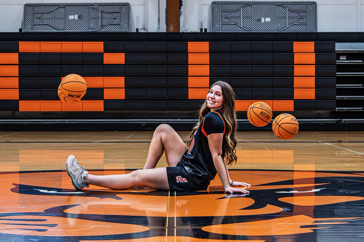 KarliReynolds3's tweet photo. Grateful to receive my first college offer back in October! Thank you Greenville for believing in me! @guwbball @CoachDothager @PheeElite @NE2K_Rich @PapaBrum #uncommited #Godisgood #theworkworks #collegerecruiting https://t.co/OibVYsUl78