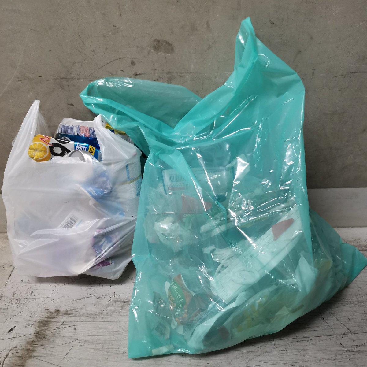 KiRMachi_KiRUmi's tweet image. レッツゴー Let's GO!

今の気分だと日本語訳は "さぁいくぞ"

今朝のごみ拾いは清々しい朝の空気に包まれていました

ポイ捨てごみのないきれいな街でよい週末を

きれいな街からきれいな海に❗️

#レッツゴー 
#LetsGO
#ごみ拾い 
#日本語訳
#さぁいくぞ
#清々しい
#朝の空気
#きれいな街
#良い週末を