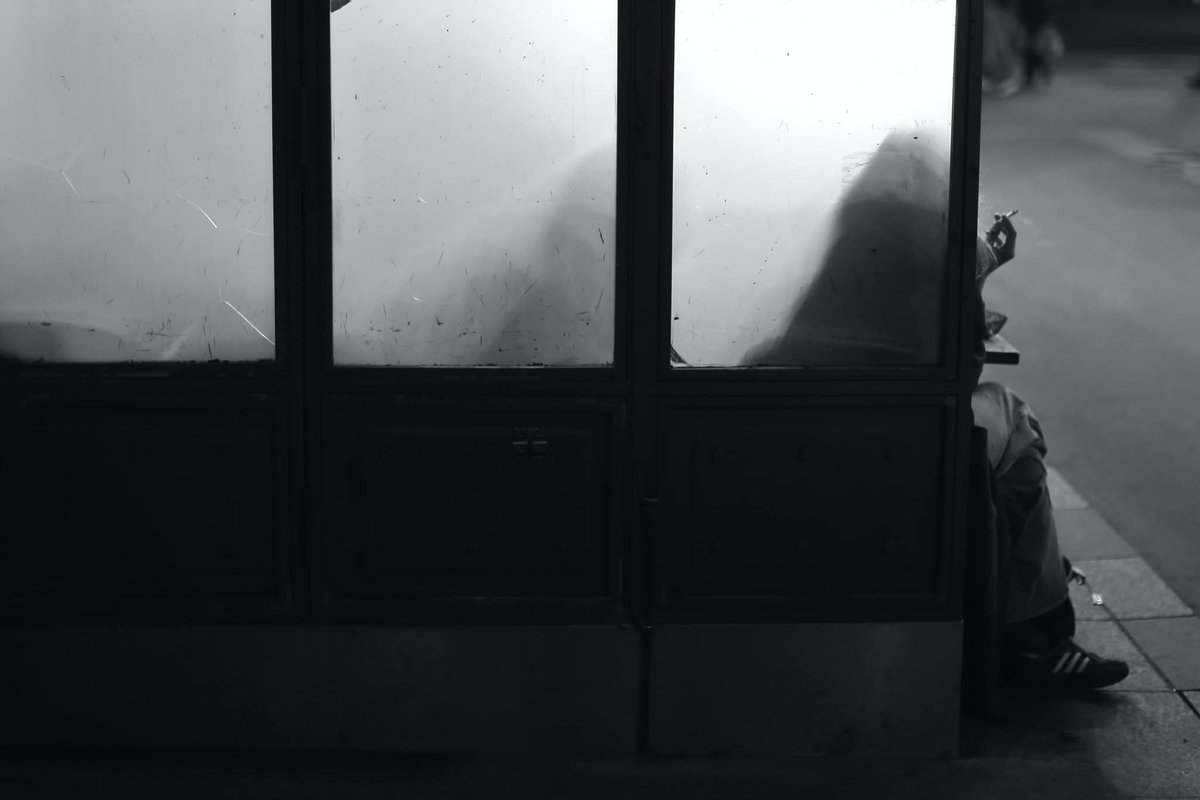 colinesss's tweet image. To the end 
#streetphotography #street #blackandwhite #Paris #pascalcolin #canon #50mm