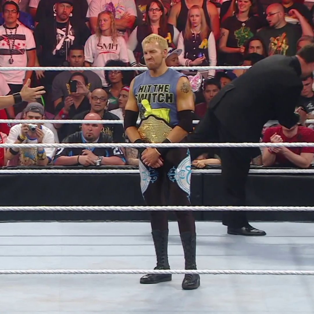 look at himmmm 🥰 <a href="/Littlemissplan1/">Littlemissplanky 🧛🏻‍♀️</a>