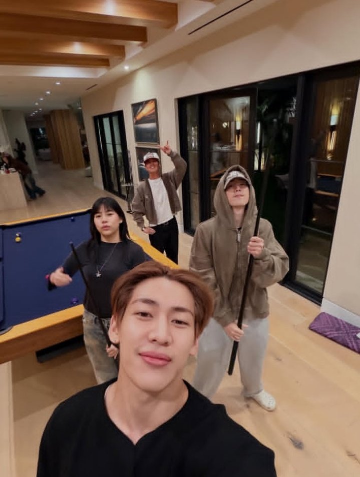 Mark Tuan Base tweet media