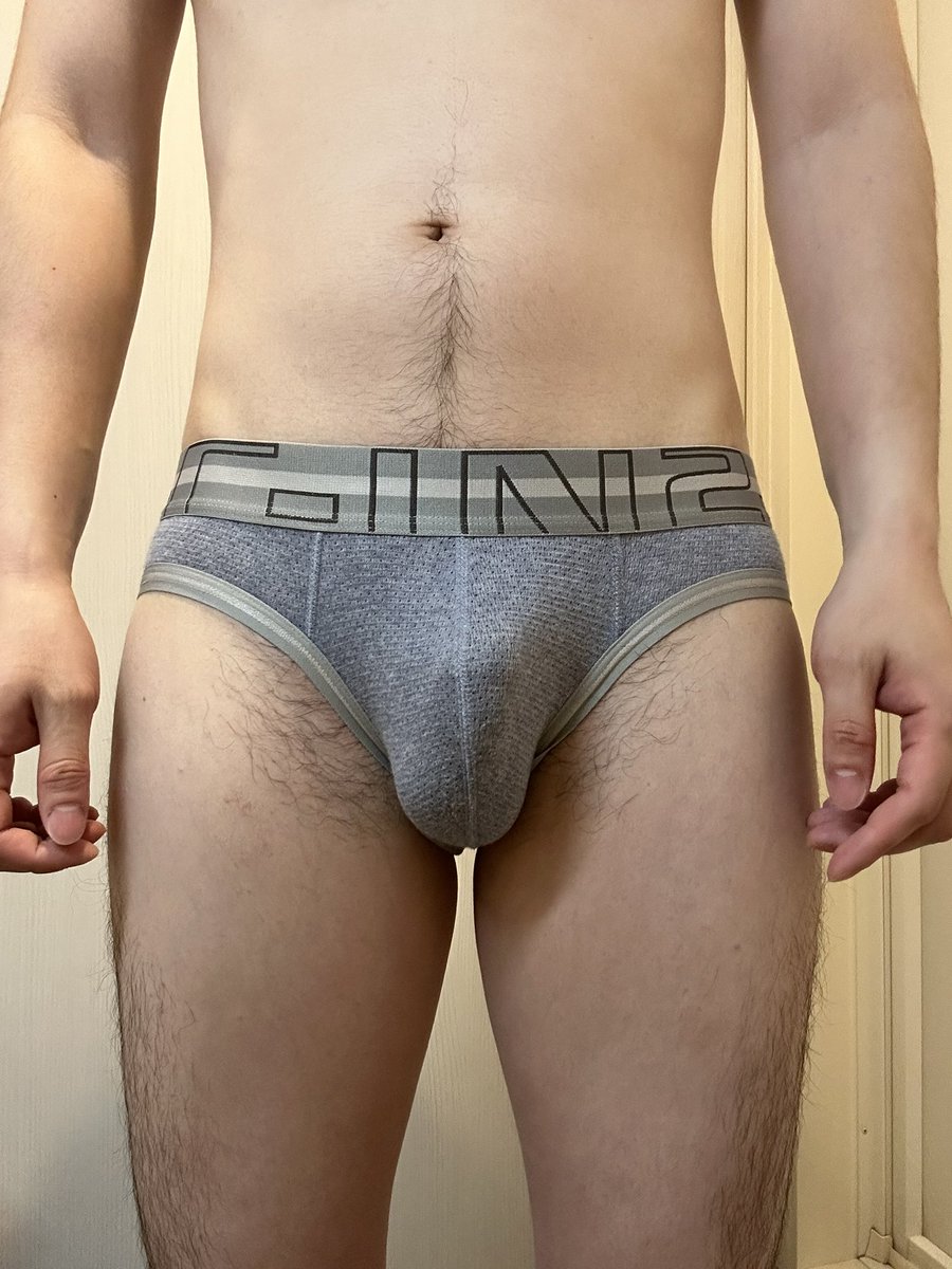 あんぶれら tweet media