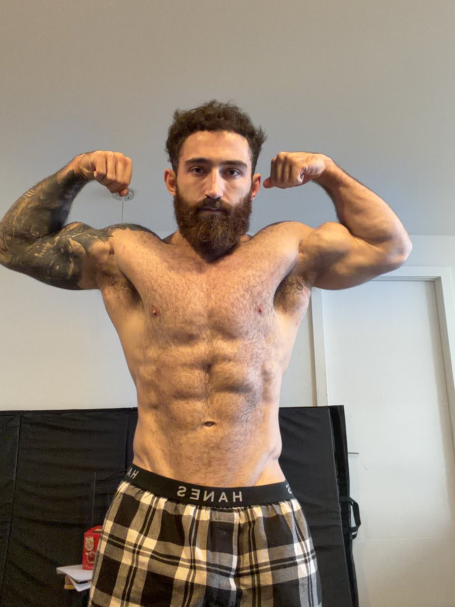 Alpha Brad tweet media