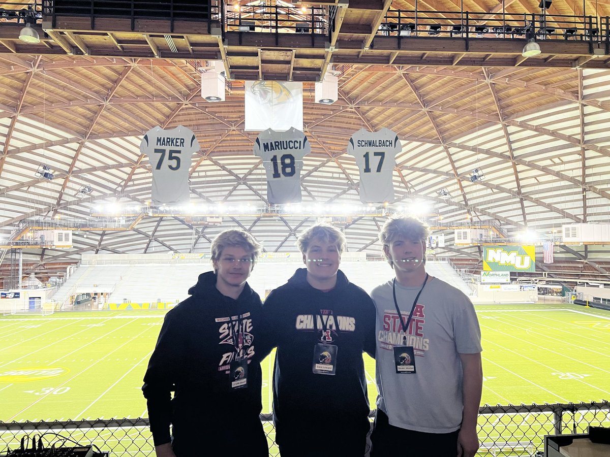 LongrieZach's tweet photo. Had an amazing time this afternoon at @NMU_Football with my teammates @Nolan_Hanson8 and @LoganCrowley26! Learned a lot about the program and culture! Can't wait to stay in touch!
@CoachHarris28 @tommy_noennig15 @Coach_Snell @NMUCoachJanus @CoachBoom26 @CoachMetkler @MJ_NFLDraft https://t.co/RSC0ruSNAo