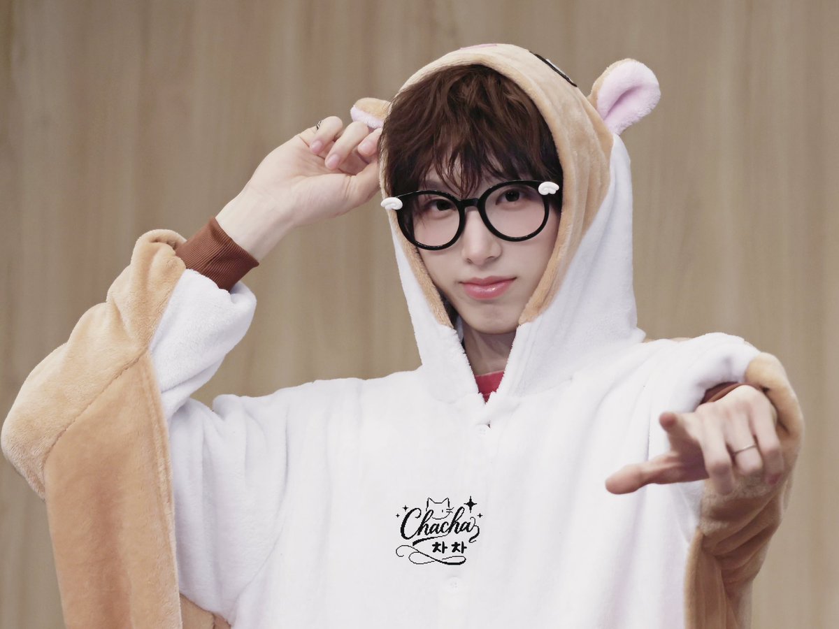 chacha차차 tweet media