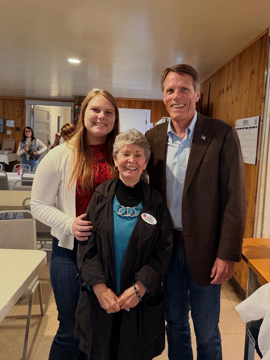 TedGaines's tweet photo. Wonderful luncheon w/the Georgetown Divide Republican Women Federated. It was especially nice to have my daughter Kelly join. Grateful for the warm introduction, thoughtful conversation &amp; shared commitment to community. Thanks for all you do to stay engaged &amp; make a difference! https://t.co/pvkjzcBXtB