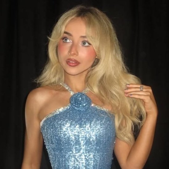 Taylor Swift and Ariana Grande got married and gave birth to the both of them