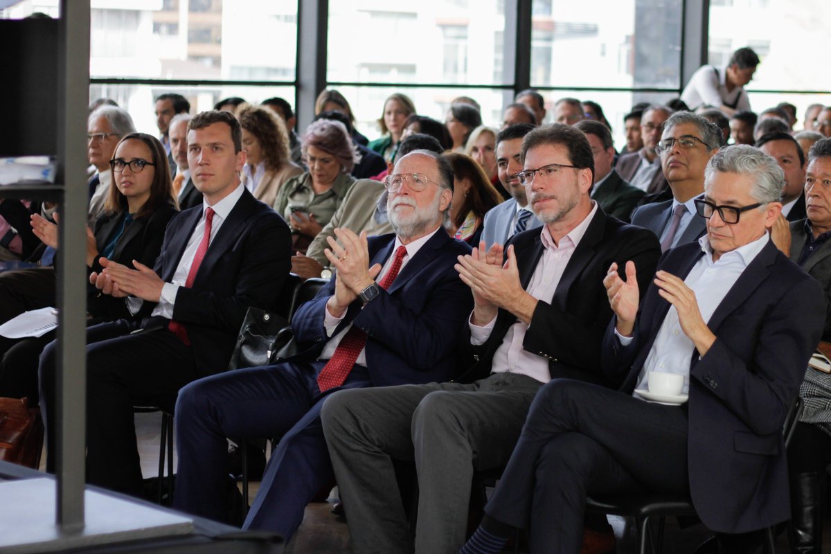 Marcelo Claure tweet media