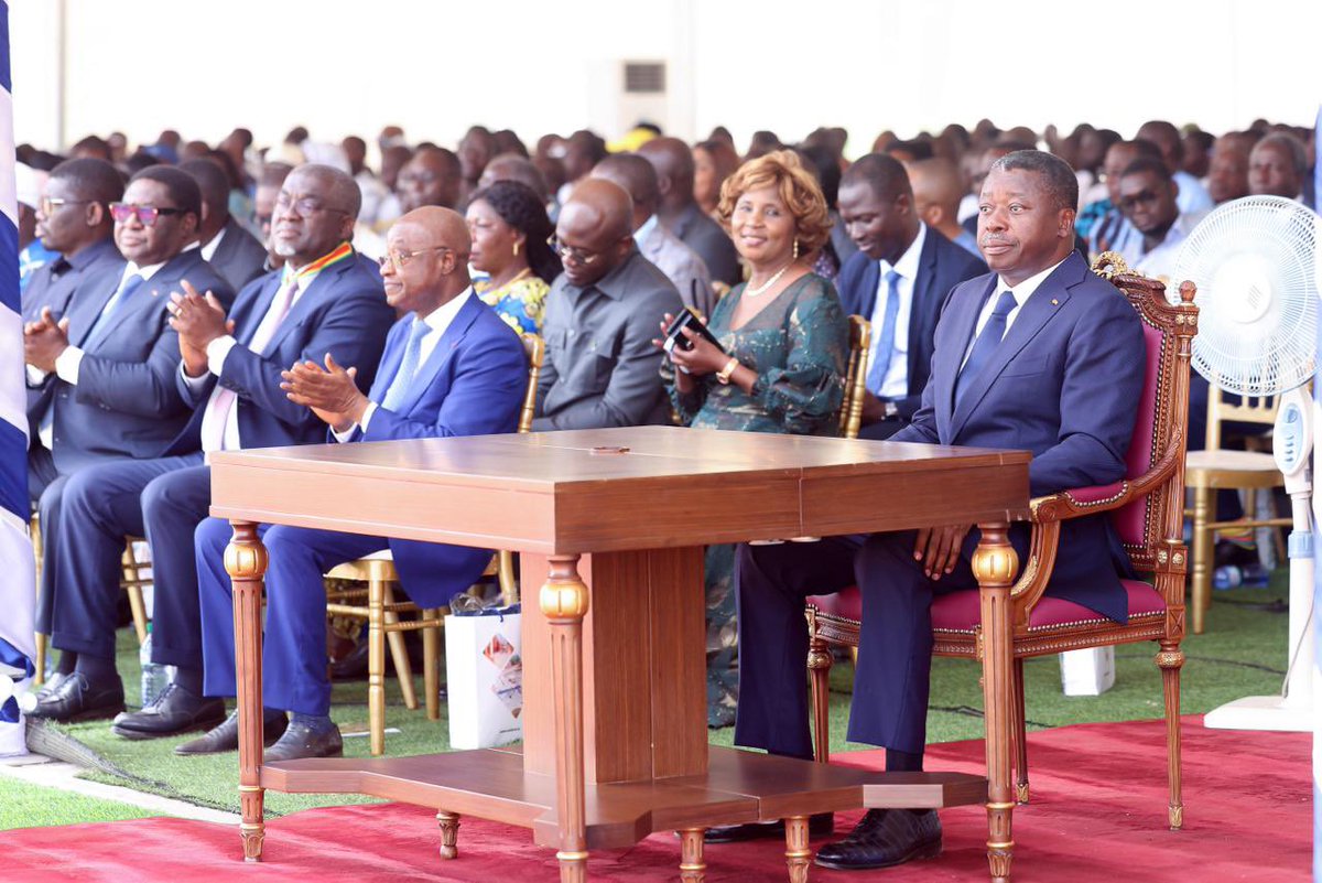 AdelineAss57797's tweet image. Inauguration officielle du Campus Nord par SEM @FEGnassingbe.
Une infrastructure moderne au service de la #formation, de l’#innovation et de l’#excellence #académique.
#Togo #Jeunesse #EnseignementSupérieur