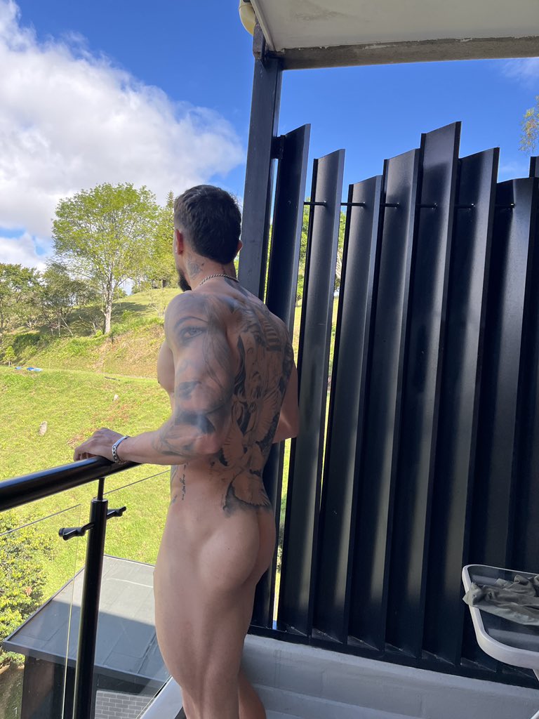 Valentino tweet media