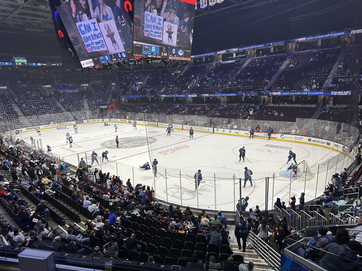 Aportzline's tweet image. Who says there’s no playoff hockey in Ohio this year? @monstershockey vs. @SyracuseCrunch, Game 1, about 20 minutes away
#CBJ