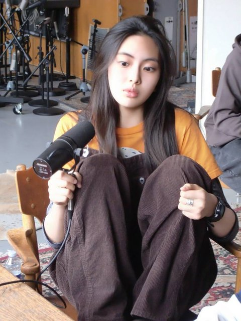 Has NewJeans' Hyein lost her baby look now?
tinyurl.com/mrxe2uas