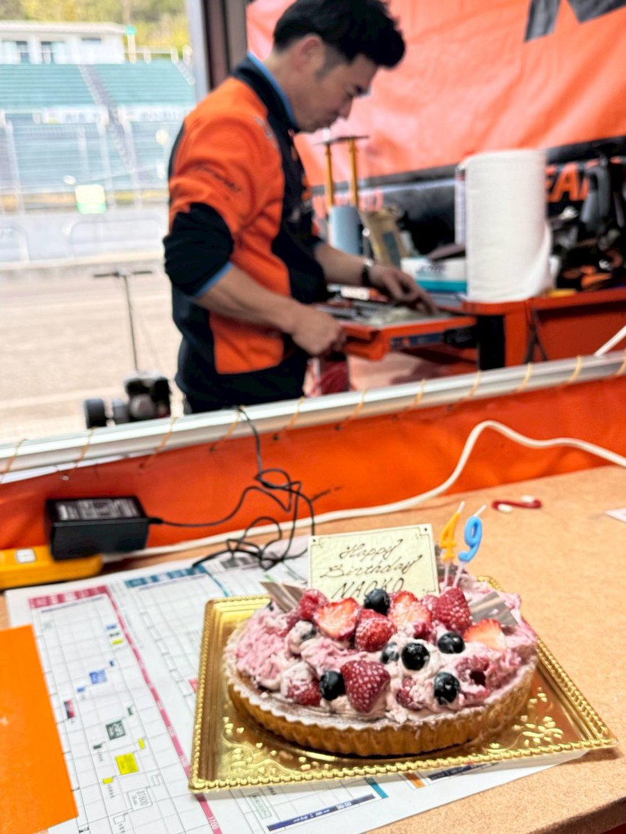 高杉奈緒子NAOKO TAKASUGI聴覚障害者オートバイロードレーサー tweet media
