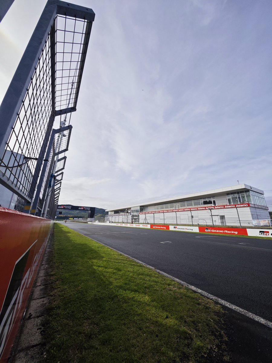 ROOKIE Racing tweet media