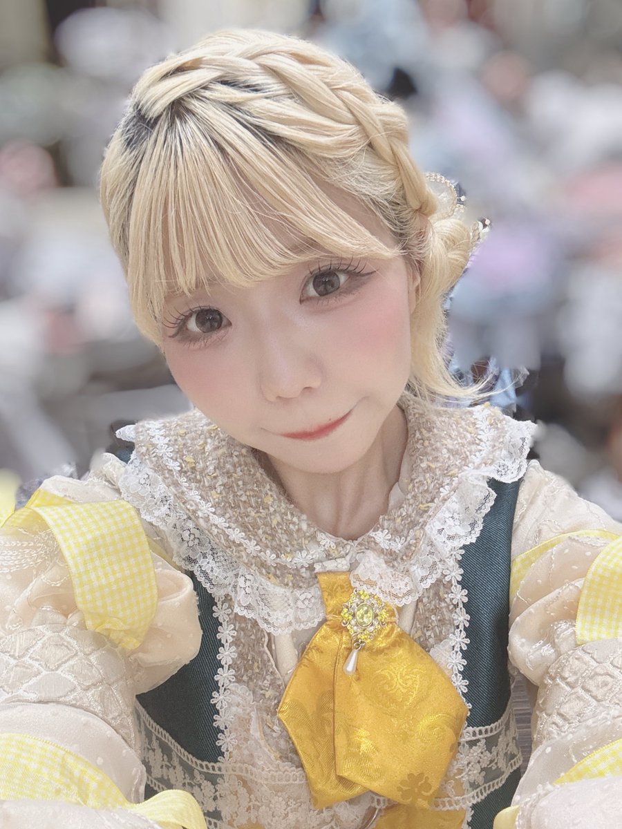 三栗なの tweet media