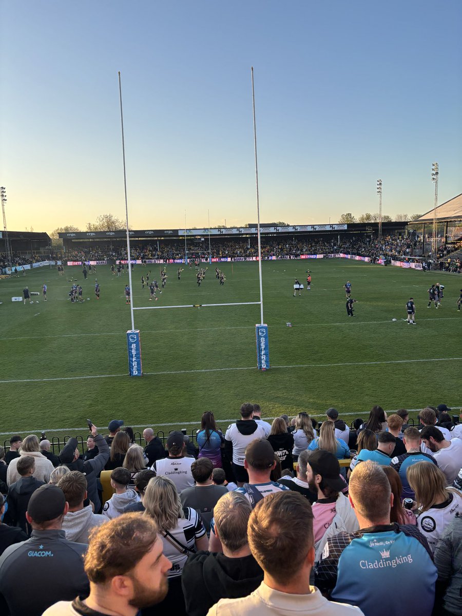 Andy Hind tweet media