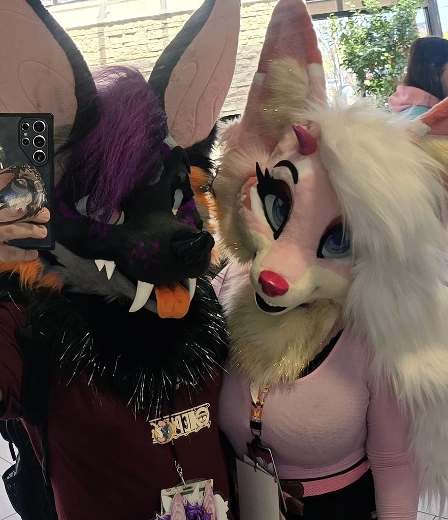 Glitzy Fox Studios GOH Furg 🎀 tweet media