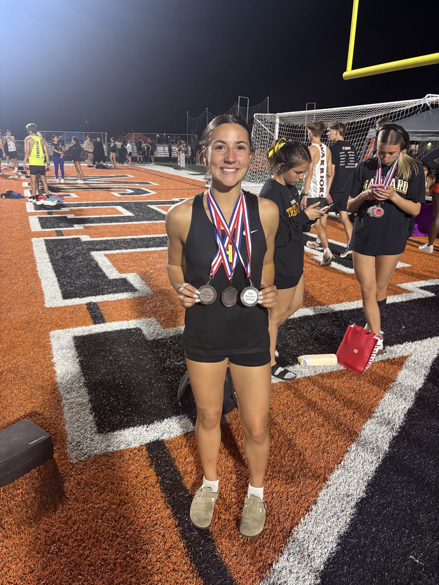 Hvdgirlstrack tweet media