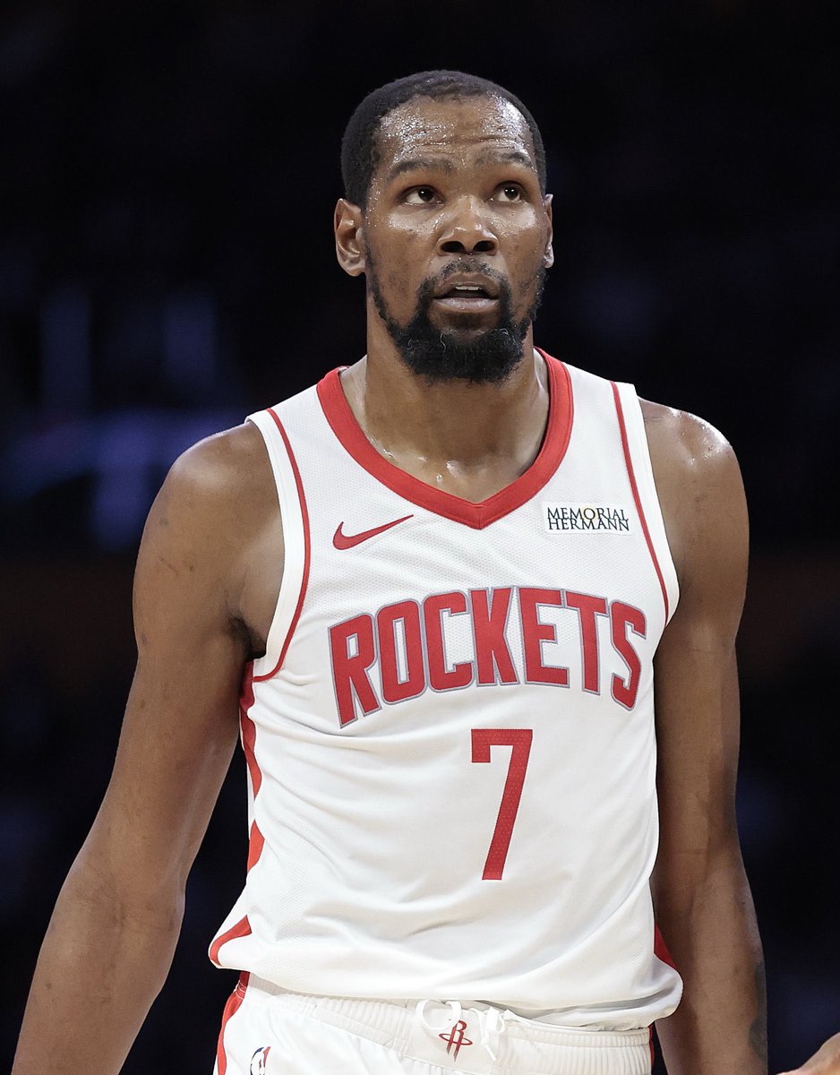 NBACentel tweet media