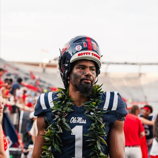 Sidelines - Ole Miss tweet media