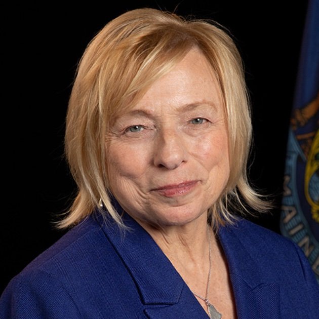 Resist the Mainstream tweet media