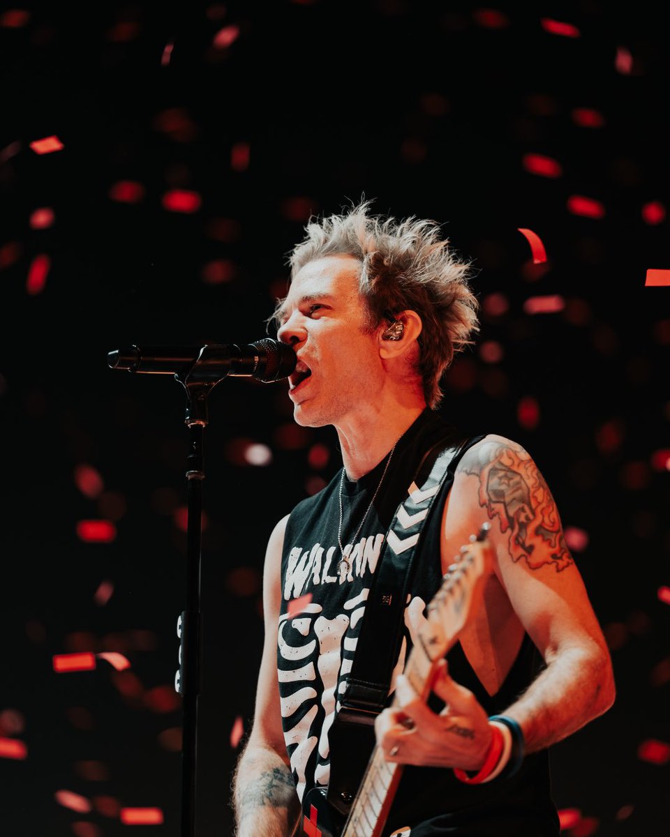 Sum 41 tweet media