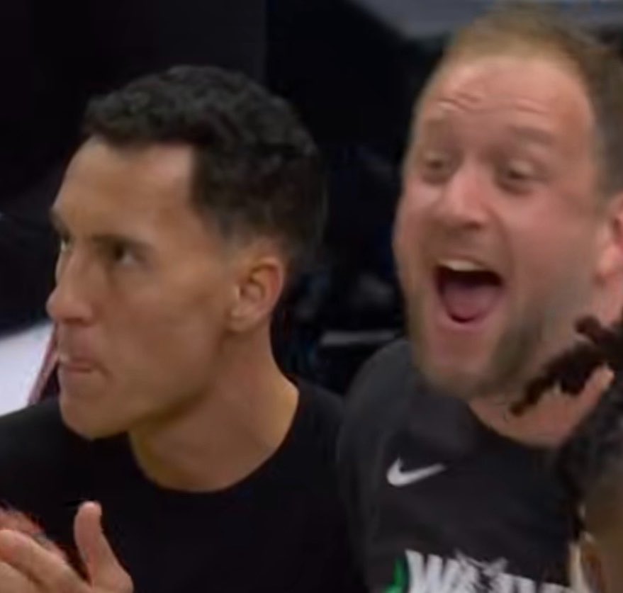 believer of buckets tweet media