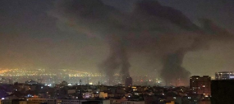 Taheri_Movement's tweet image. Ending war between USA-Israel and Iran must focus on #HumanRights of Iranians

 Military strikes by the United States and Israel have dramatically worsened the human rights situation in Iran, with a growing death toll and exacerbating existing economic and environmental pressures