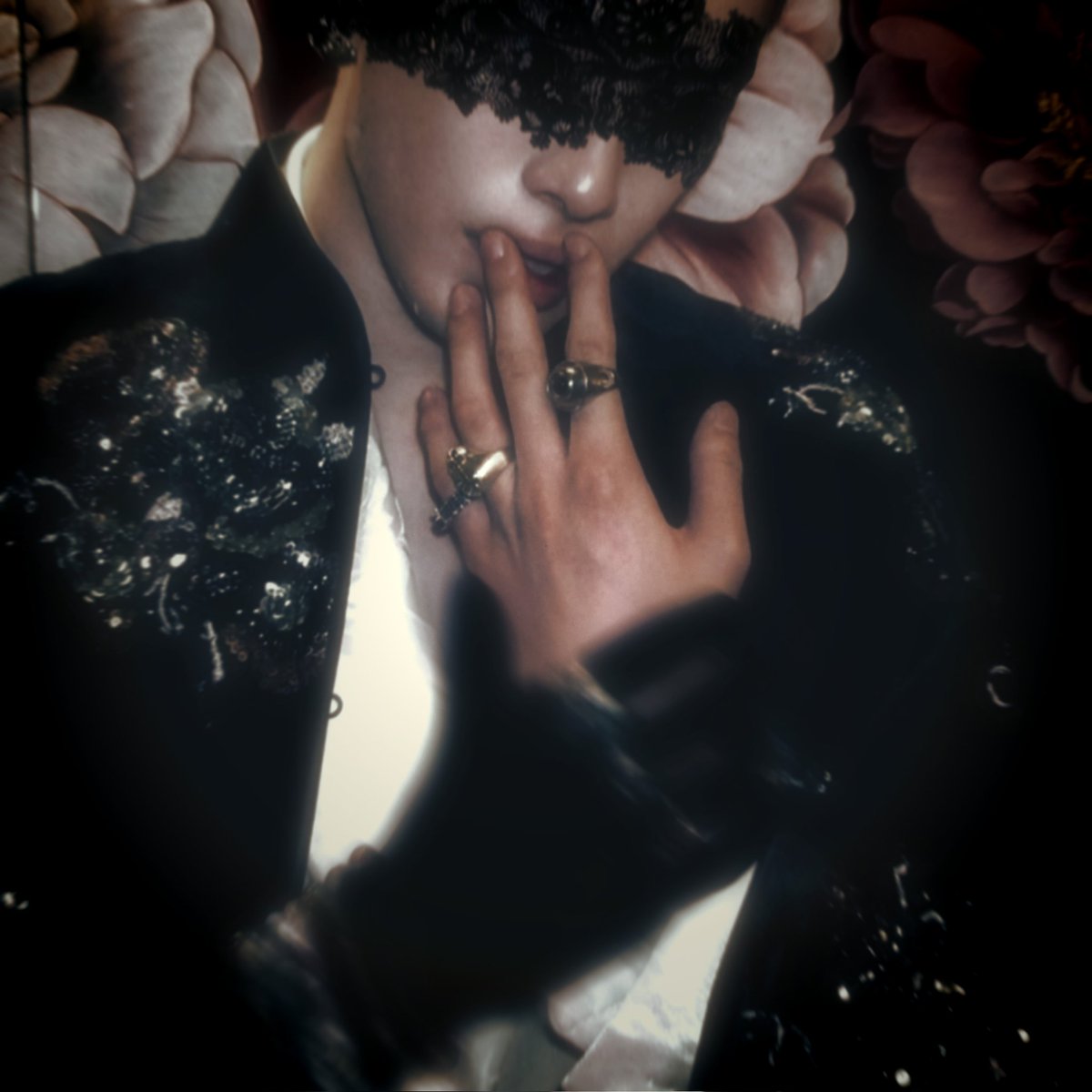 ; 𝒍іᥲᥒ tweet media