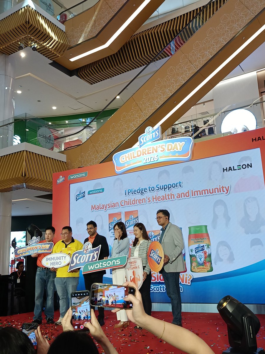 SiennyLovesDraw's tweet image. #blogpost #blog #update siennylovesdrawing.wordpress.com/2026/04/25/sco… #AnakSiapaNi #AnakScottsLah #ScottsPastilles #ScottsVitaminC #ScottsEmulsion #ScottsGummies #KidsMultiVitamins #ScottsDHA #ChildGrowth #KidsVitamins #KidsSupplements #kid #kids #children @HaleonHPartner @Haleon_health @watsonsmy #MY
