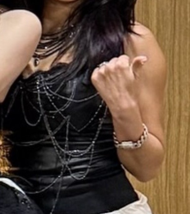 🏧Jyo🐈‍⬛|Yellowjackets 🐝 tweet media