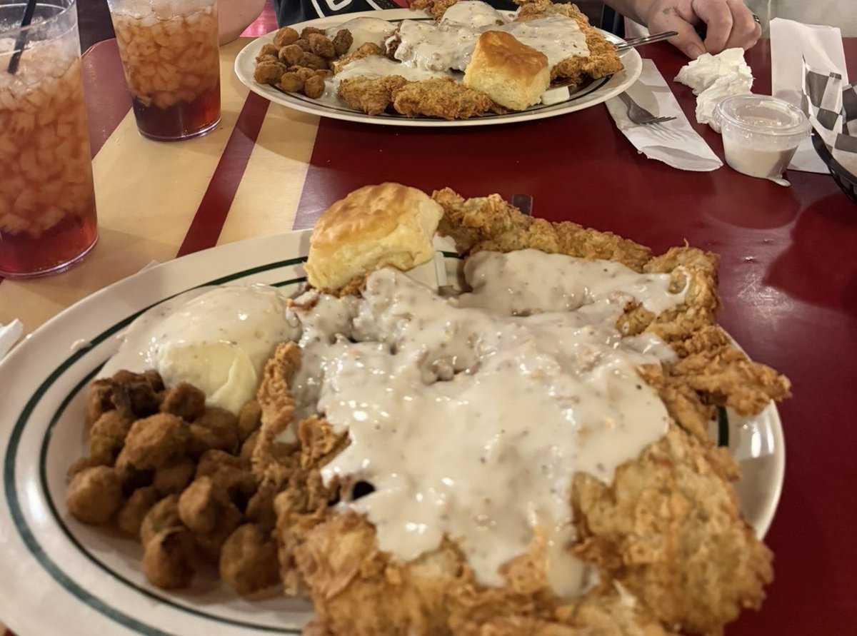B🥎🥎MER tweet media