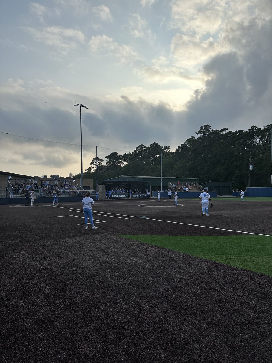 Al Montano tweet media