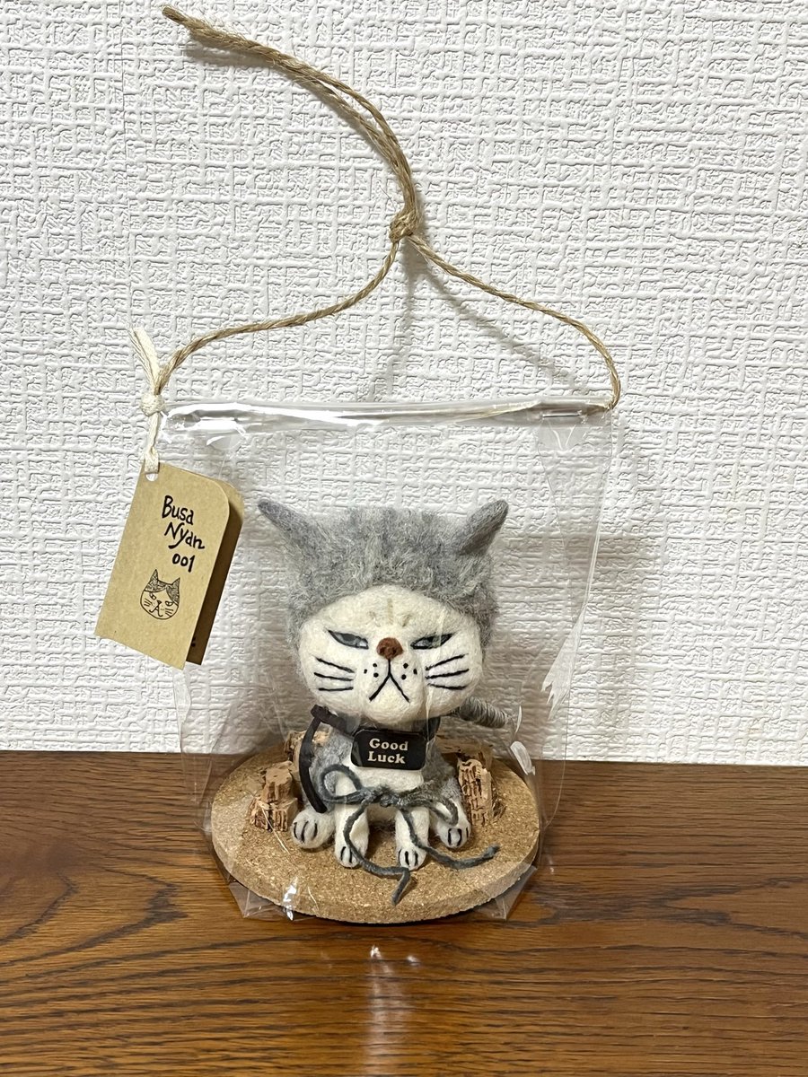 felt7373's tweet image. 「BusaNyan 001」

グレーハチワレ。
めっちゃ細目でツリ目。

〜〜〜〜〜〜〜〜〜〜
ゴールデンウィーク期間✨
４月２９日から５月５日まで
阪急本店うめだスークさんにて開催される
「うめだ手づくり市」に参加します♪
〜〜〜〜〜〜〜〜〜〜

#うめだ手づくり市
#needlefelting #ブサ猫