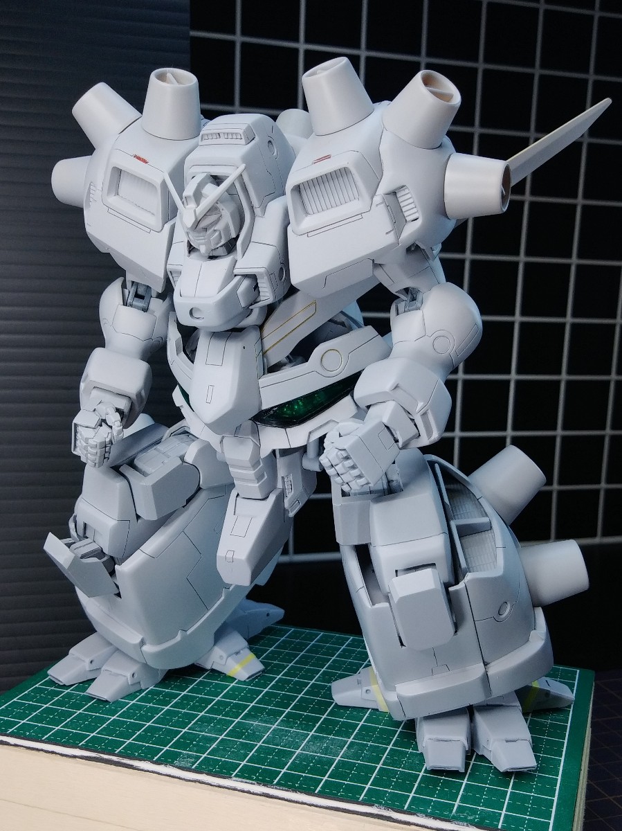 #あなたのプラモの製作から完成まで見せて下さい 
①説明書通り組立てる
②イラスト資料や設定画見る
③頑張る
④塗装の準備をする
つづく⬇