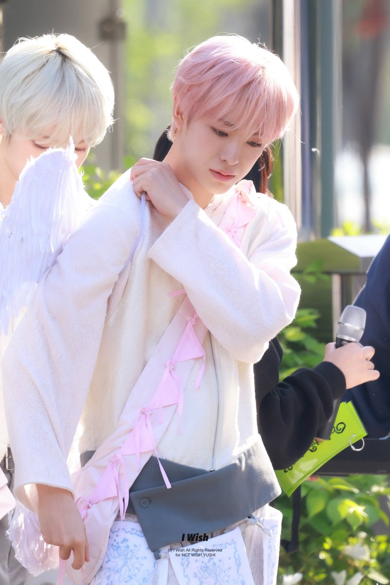 iwish_yu's tweet photo. 260425

천사출근💕🪽

#NCTWISH  #유우시 #YUSHI #ユウシ https://t.co/pR3YRc2XWj
