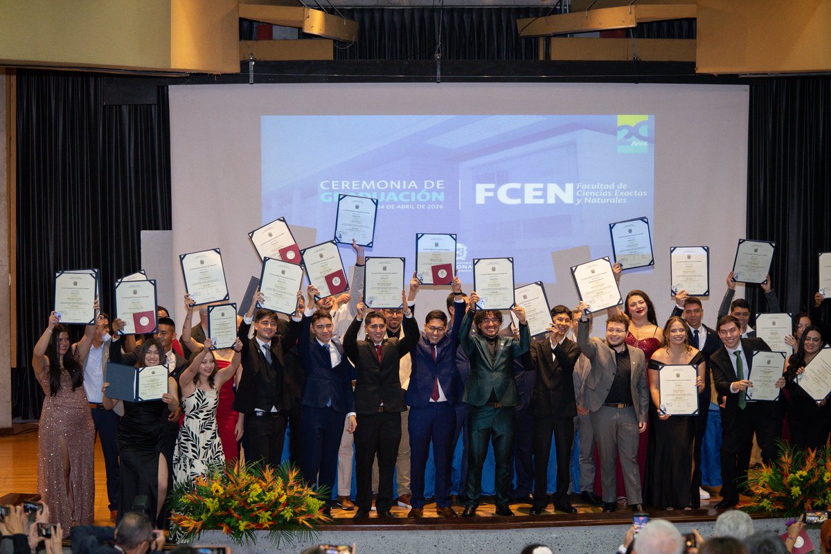 SedeManUNAL's tweet photo. #SomosUNAL | 🎓✨ 521 profesionales comienzan un nuevo capítulo

La Sede Manizales UNAL celebró sus jornadas de grados, donde estudiantes de pregrado y posgrado culminaron una etapa clave en su formación académica.

Conoce los detalles de estas jornadas👇
https://t.co/xdfCIxXuNB https://t.co/fr0eIOUrLo
