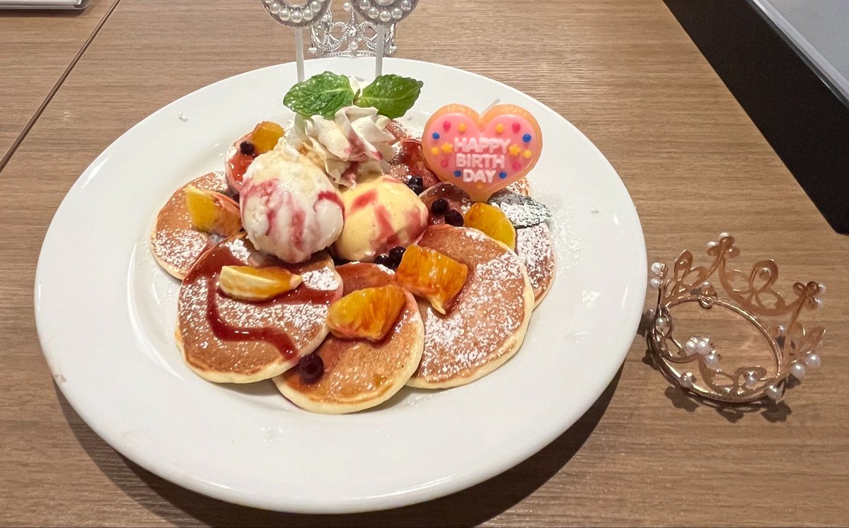 友（み） tweet media