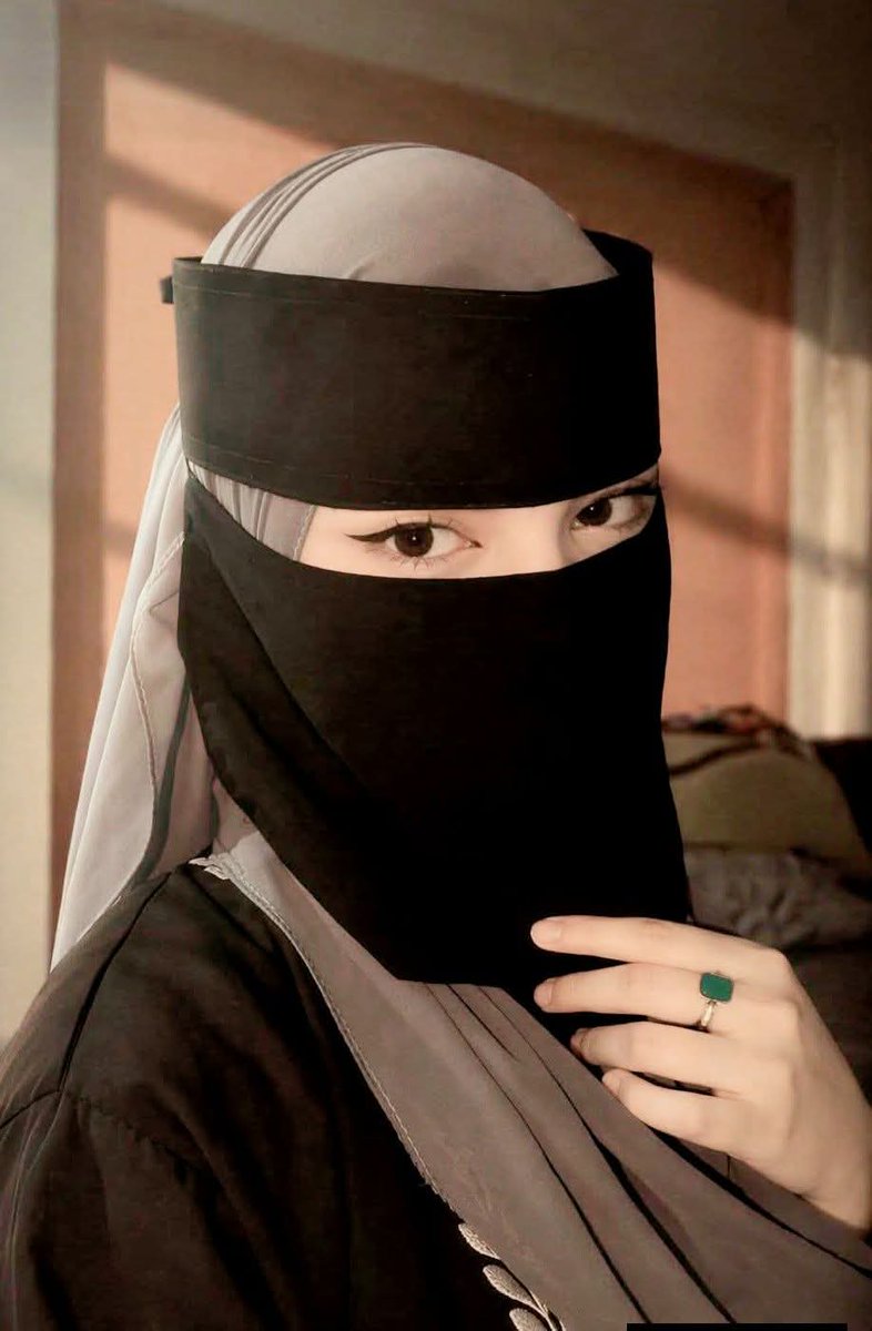 samirajahansara's tweet image. দিন শেষে সবাই মাথাল কেউ মানুষের প্রেমের মাতাল আবার কেউ মানুষের দেহের মতো #Amazing #love