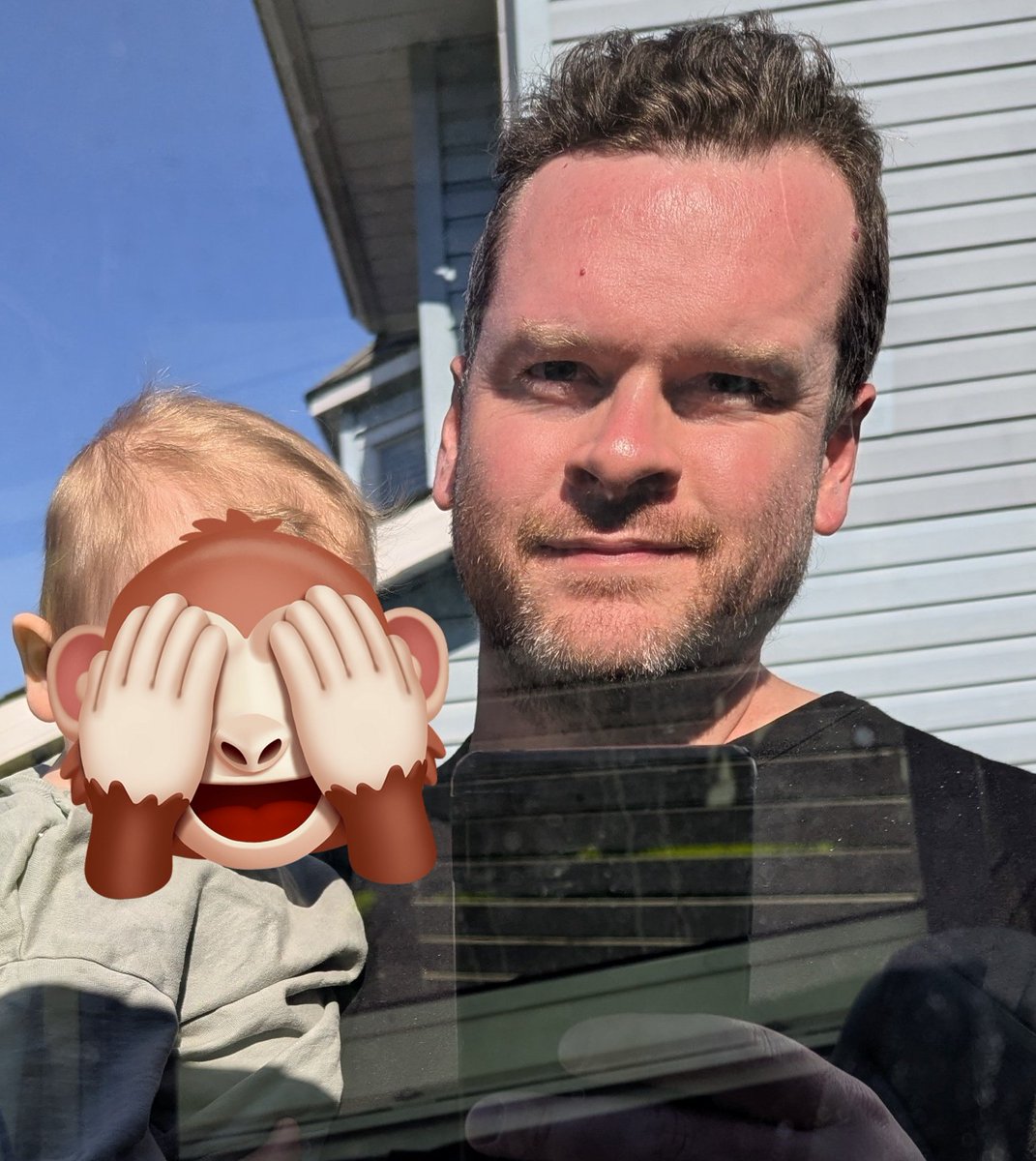 captive dreamer tweet media