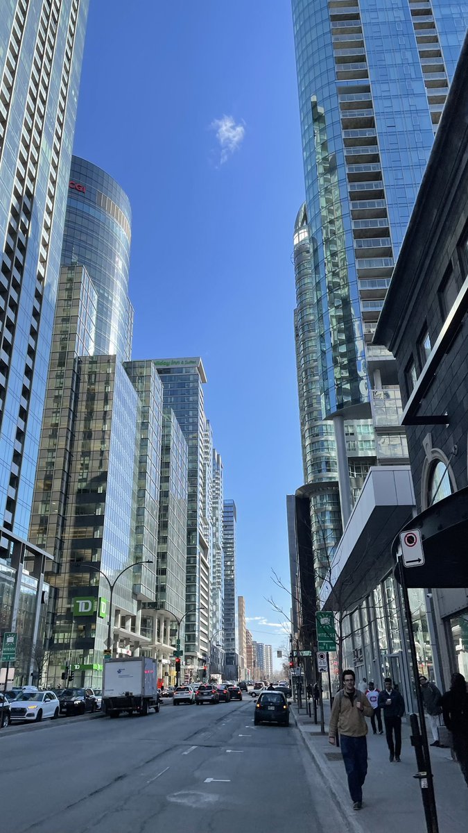 コツジ tweet media