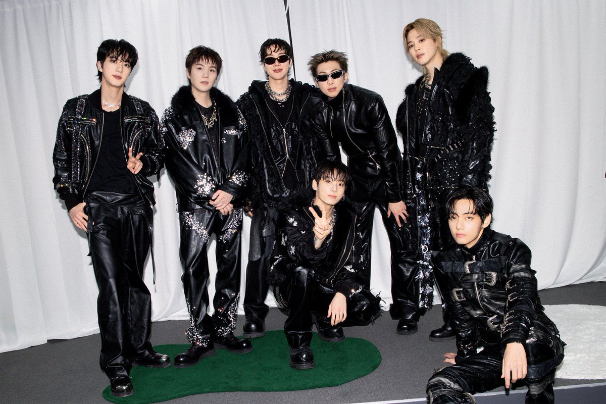 BTS WORLD TOUR 'ARIRANG' IN TAMPA🇺🇸

レイモンド・ジェームス・スタジアム

（すべて現地時間20:00スタート）

4/25 → 🇯🇵 4/26(日)朝9:00
4/26 → 🇯🇵 4/27(月)朝9:00
4/28 → 🇯🇵 4/29(水)朝9:00