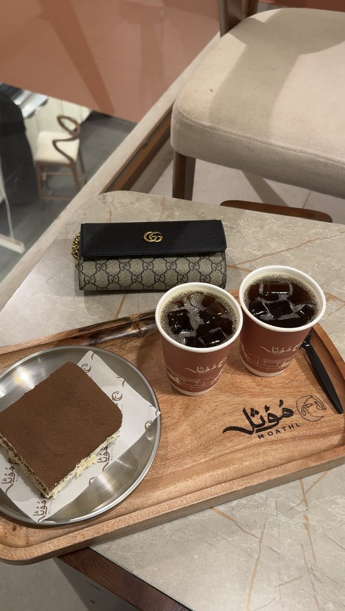 امـل tweet media