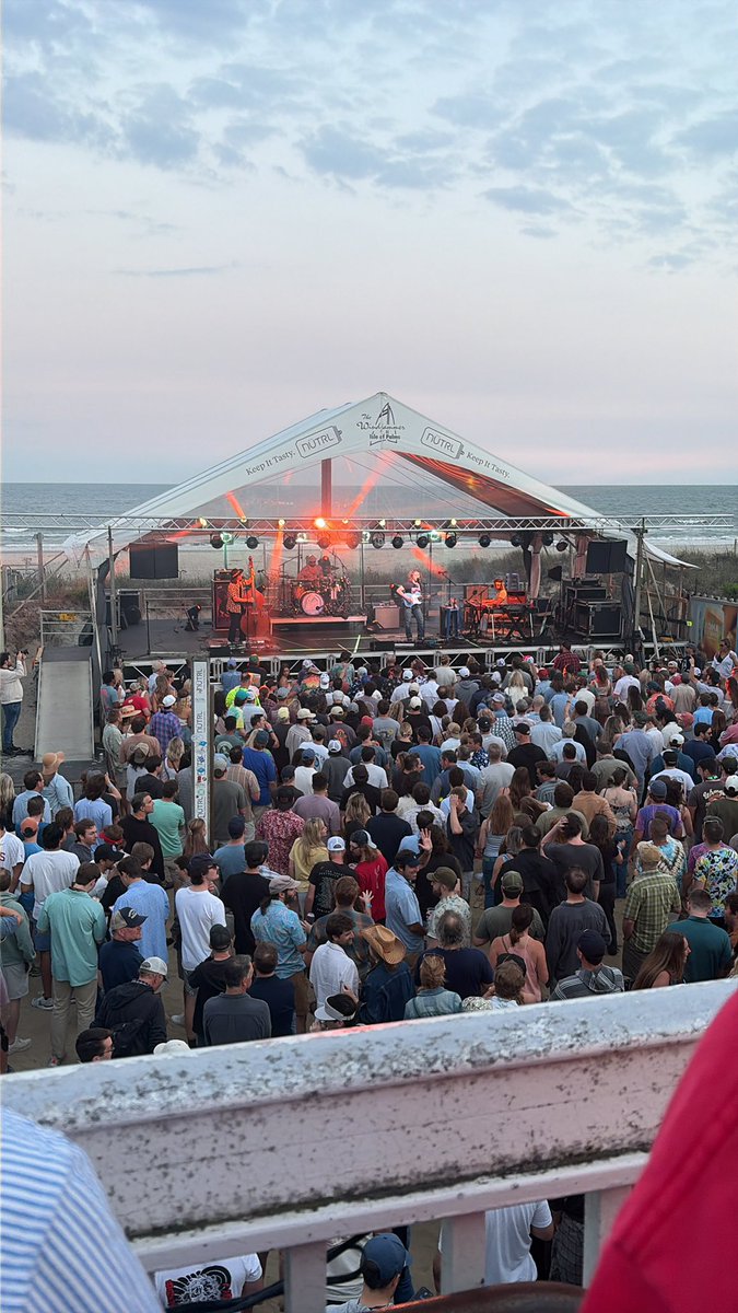 Beak Mcgee tweet media