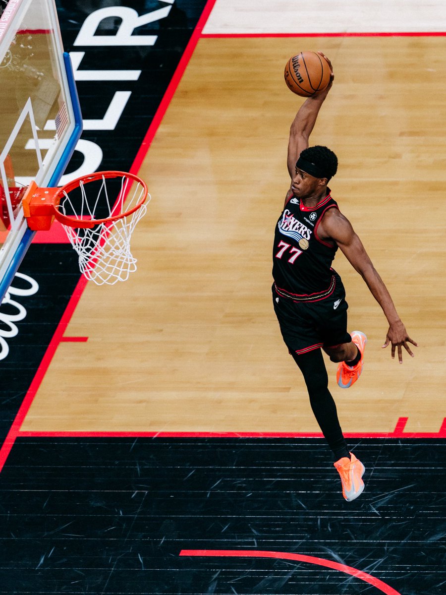 our photographer went crazy with this one. 😮‍💨