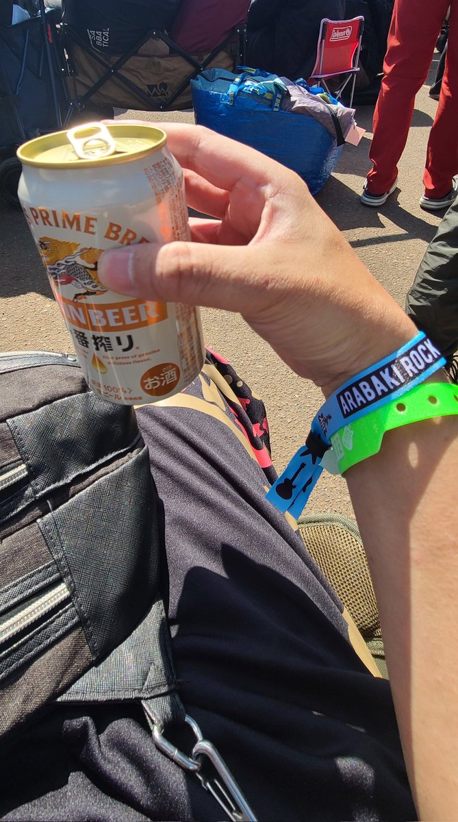 しんご tweet media