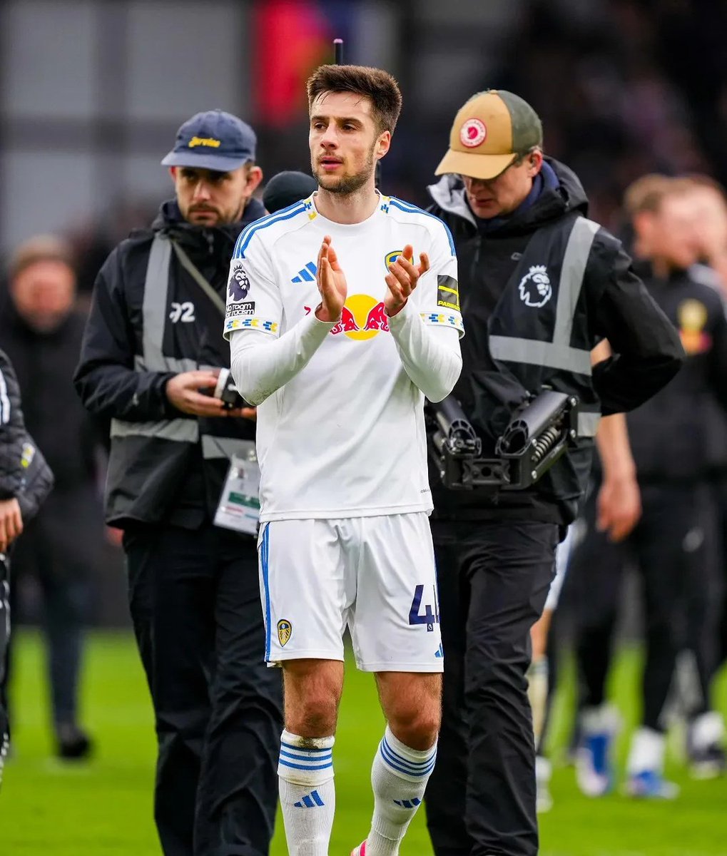 Leeds Fans (C) 🇨🇴 tweet media