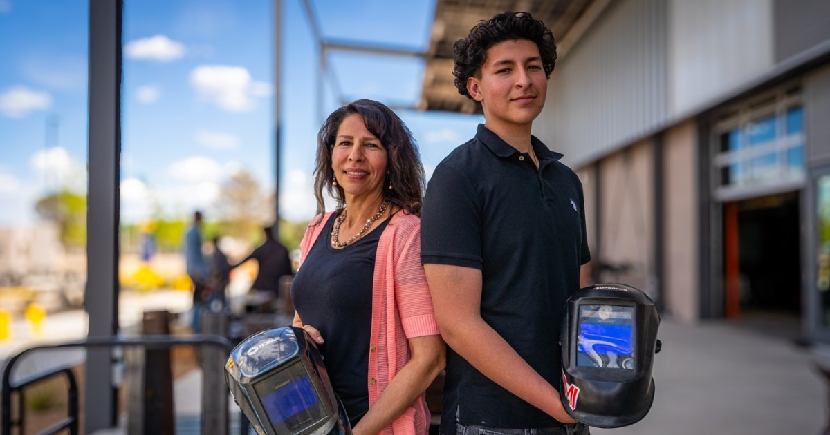 CNMsuncats's tweet image. For Elizabeth Hernandez, a #CNM Fire Science instructor, and her son Isaiah Torrez, enrolling in CNM’s #Welding program started as an opportunity to learn a trade. Now, graduating together is one of their proudest accomplishments.

Read their story here: bit.ly/42rsXKIhttps:/…