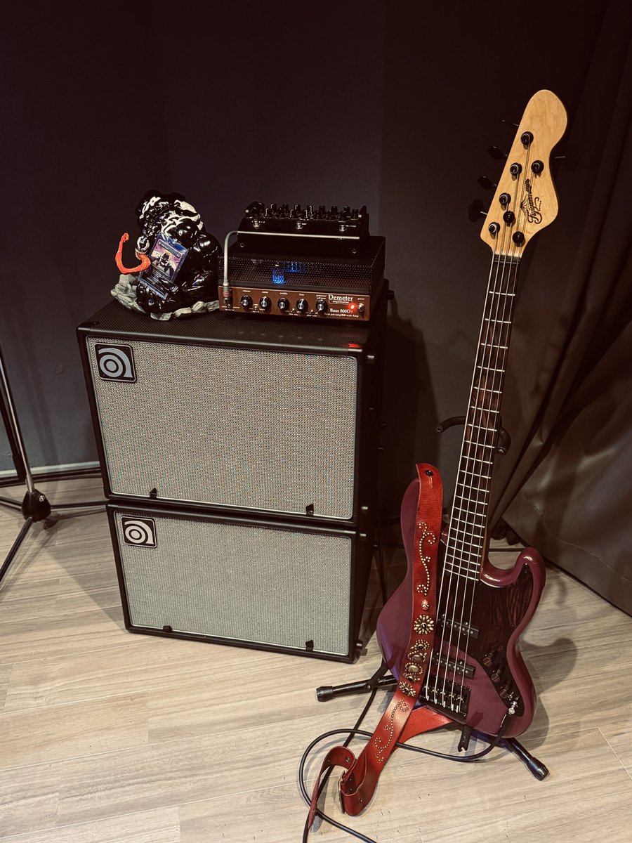 ryukawamura's tweet image. というわけでコマンダー普及大使（自称）
としては統率者置き文化を流行らせたい

もう戦いは0ターン目より前から
始まっているのだ！そう！
統率者置き場でな！？

※ちなみにデカすぎると同卓拒否の
可能性もあるので常識の範囲内でw

#コマンダー
#MTG